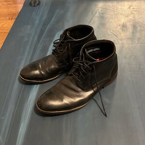 Men’s black waterproof dress boots size 9